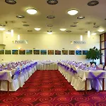 Hotel Primavera & Congress Centre 4*