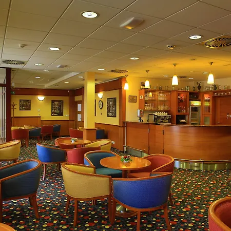 Szálloda Primavera & Congress Centre 4*
