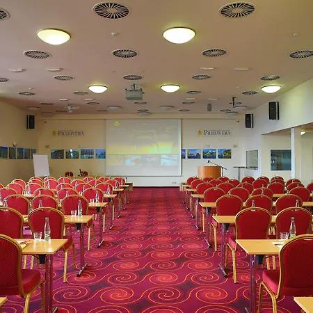 Primavera & Congress Centre Szálloda 4*