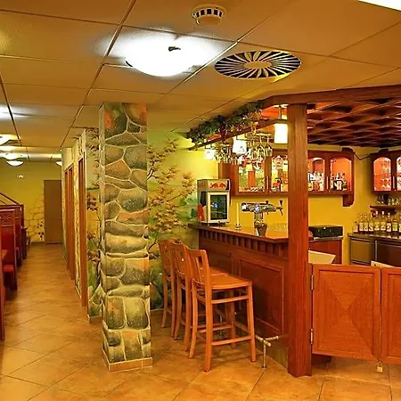酒店 普利马维拉酒店及会议中心