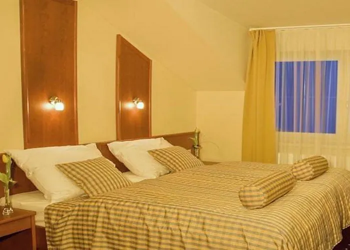فندق Primavera & Congress Centre 4*