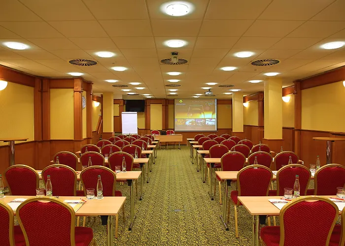 Primavera & Congress Centre Otel Plzeň